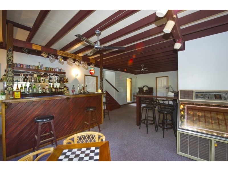 14 Bay Vista Court HORSESHOE BAY, Magnetic Island QLD 4819