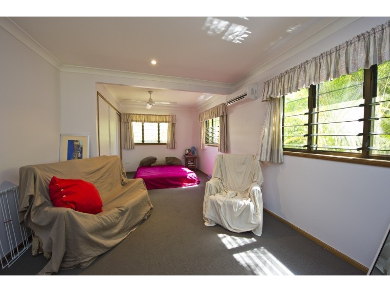 14 Bay Vista Court HORSESHOE BAY, Magnetic Island QLD 4819