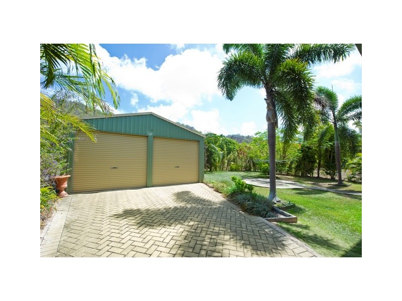14 Bay Vista Court HORSESHOE BAY, Magnetic Island QLD 4819