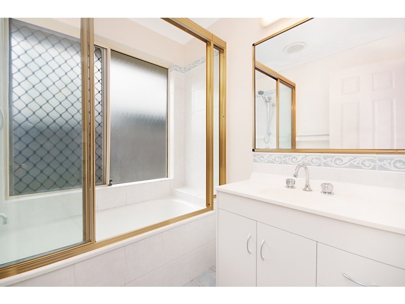 42 Wheeler Circuit, Kirwan QLD 4817