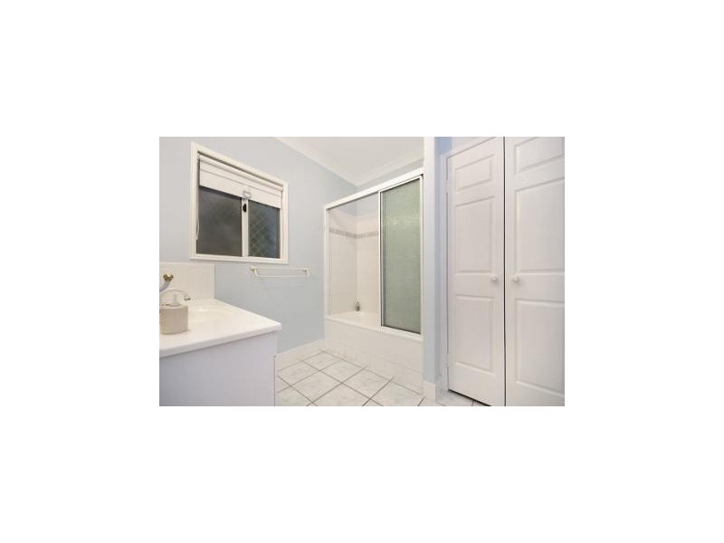 2/19 Hillside Cresecnt, Townsville City QLD 4810