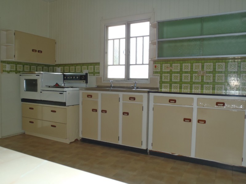 4 Barbeler Street, Currajong QLD 4812