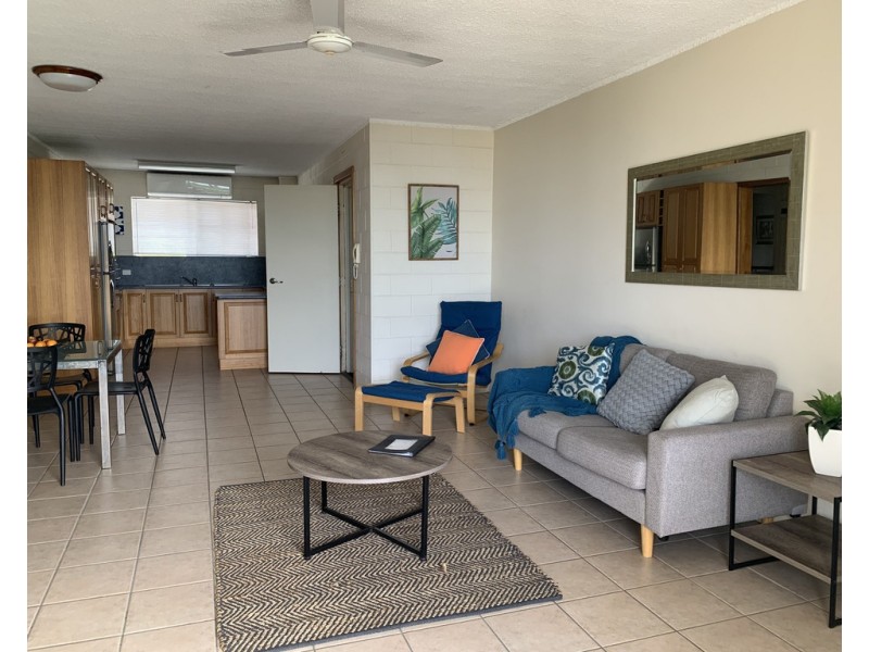 4/30 The Strand, North Ward QLD 4810