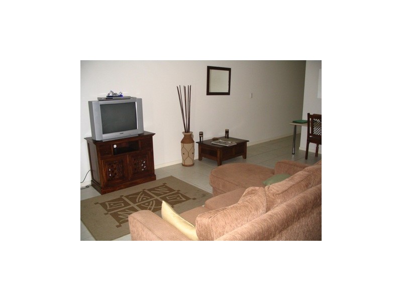 7/209 Wills Street, Townsville City QLD 4810