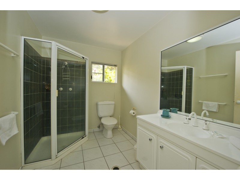 7 Osborne Crt “John’s Modern Island Home” $200 p/n, Magnetic Island QLD 4819