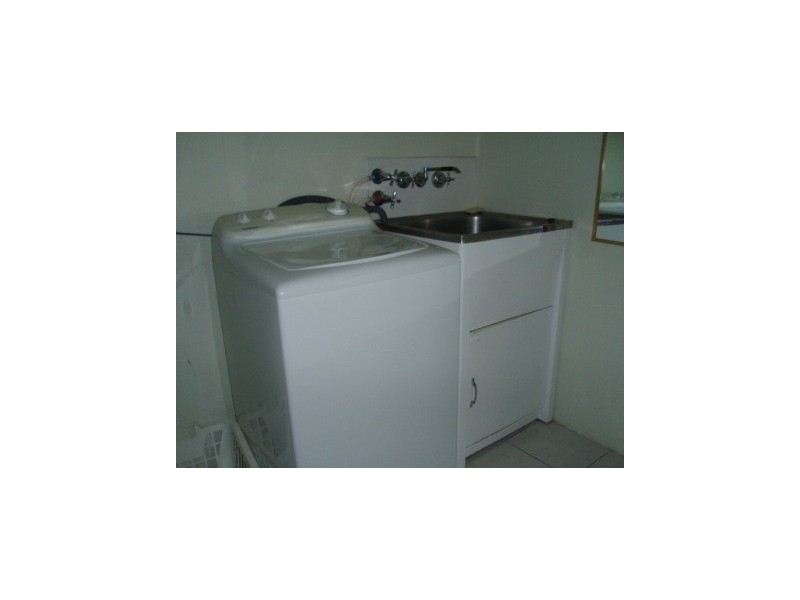 12 McCabe Crescent – Nirvana Arcadia from $90 p/n, Magnetic Island QLD 4819