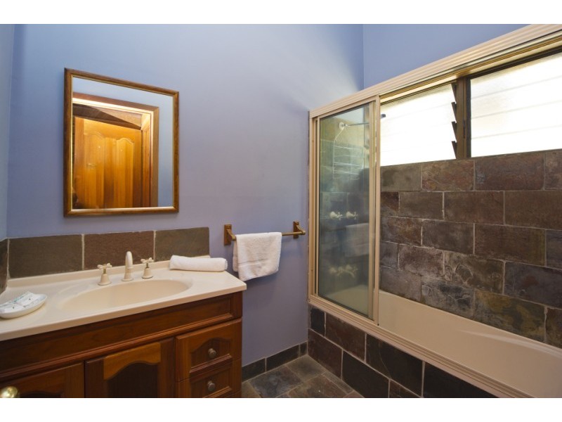 39 Marine Pde Arcadia “Beaches”, Magnetic Island QLD 4819