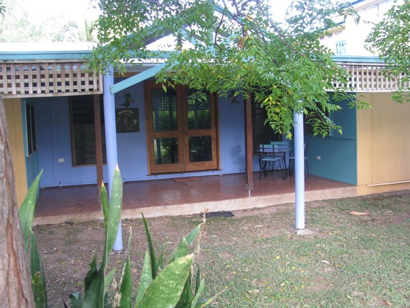 7 Cook Road – Magnetic Daze Arcadia $130 p/n, Magnetic Island QLD 4819