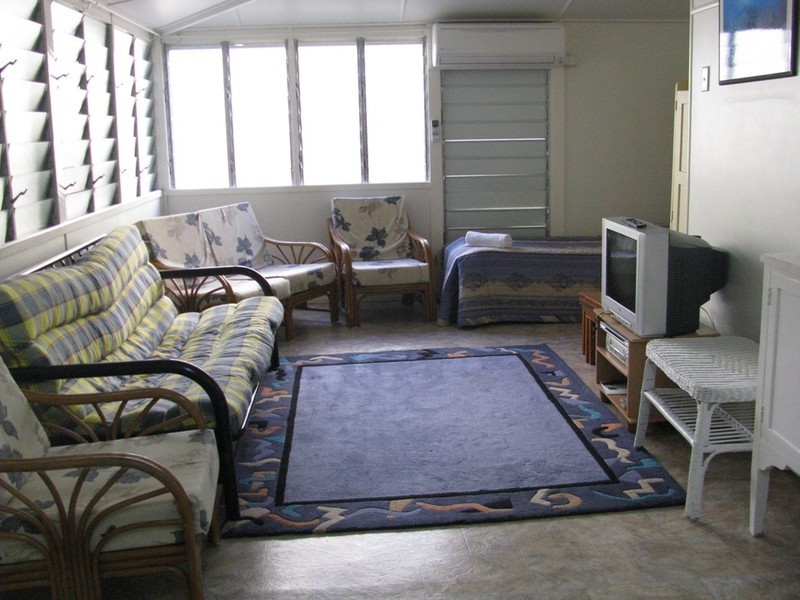 7 Cook Road – Magnetic Daze Arcadia $130 p/n, Magnetic Island QLD 4819