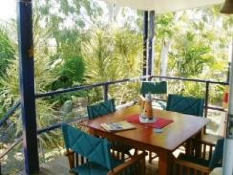 18 Somerset Street “Nautilus Beach House”, Magnetic Island QLD 4819