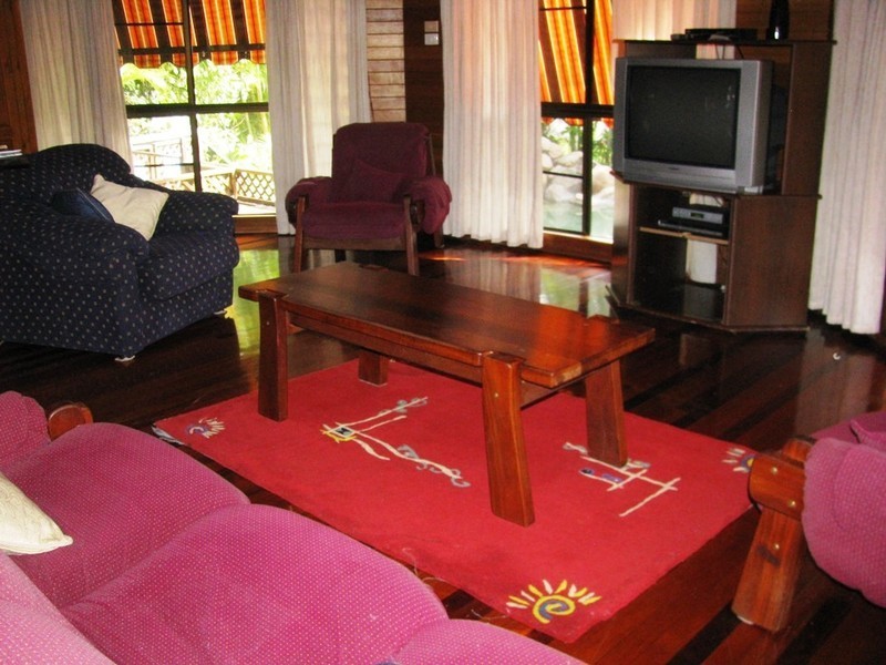 17 Corica St – Magnetic House from $200 p/n $1400 p/w, Magnetic Island QLD 4819