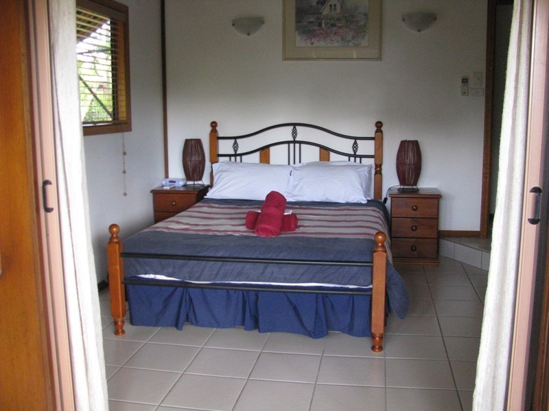 17 Corica St – Magnetic House from $200 p/n $1400 p/w, Magnetic Island QLD 4819