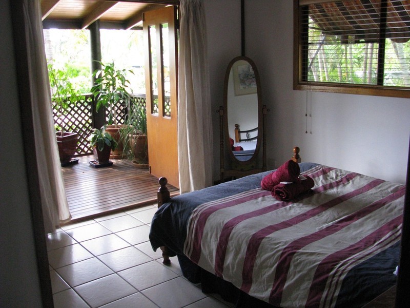 17 Corica St – Magnetic House from $200 p/n $1400 p/w, Magnetic Island QLD 4819