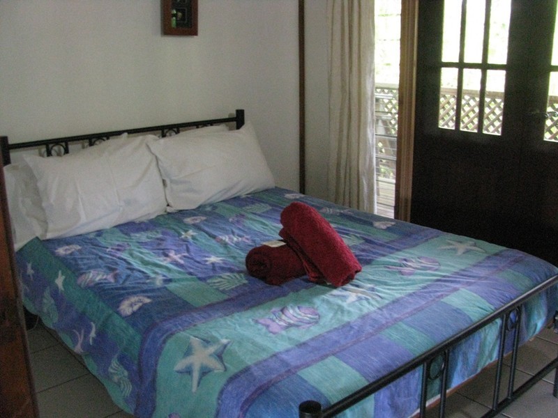 17 Corica St – Magnetic House from $200 p/n $1400 p/w, Magnetic Island QLD 4819