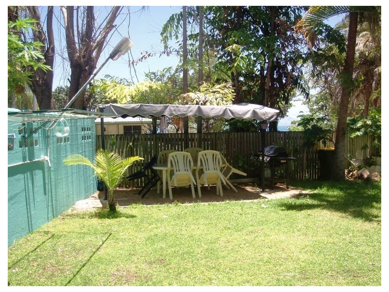 3/50  McCabe Cres Arcadia “Blue Pacific” from $980 p/w, Magnetic Island QLD 4819