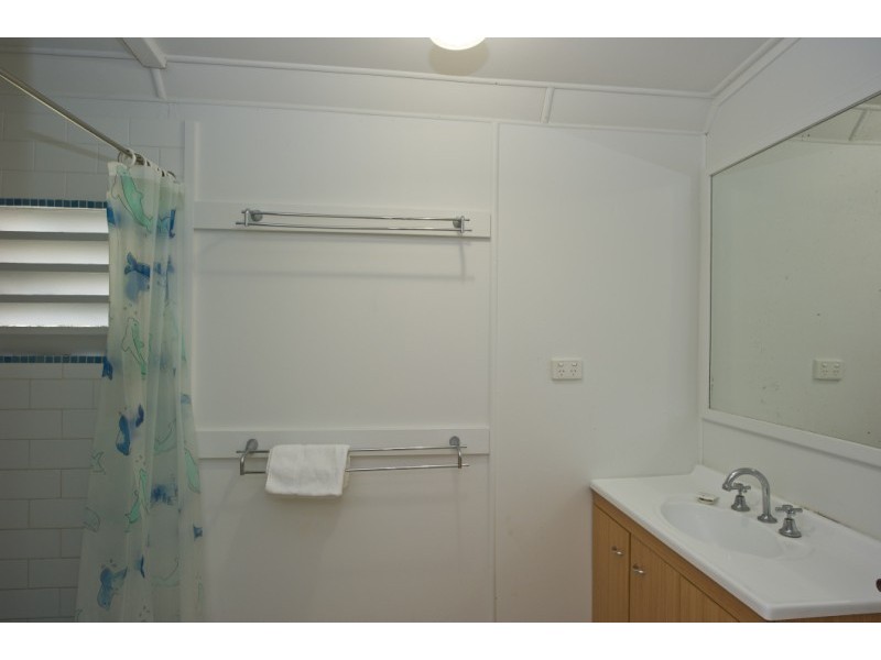 36 Armand  Way Arcadia from $170 p.n, Magnetic Island QLD 4819