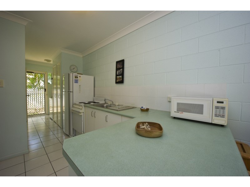 3/12 Marine Pde – Beachcomber from $100 p/n, Magnetic Island QLD 4819