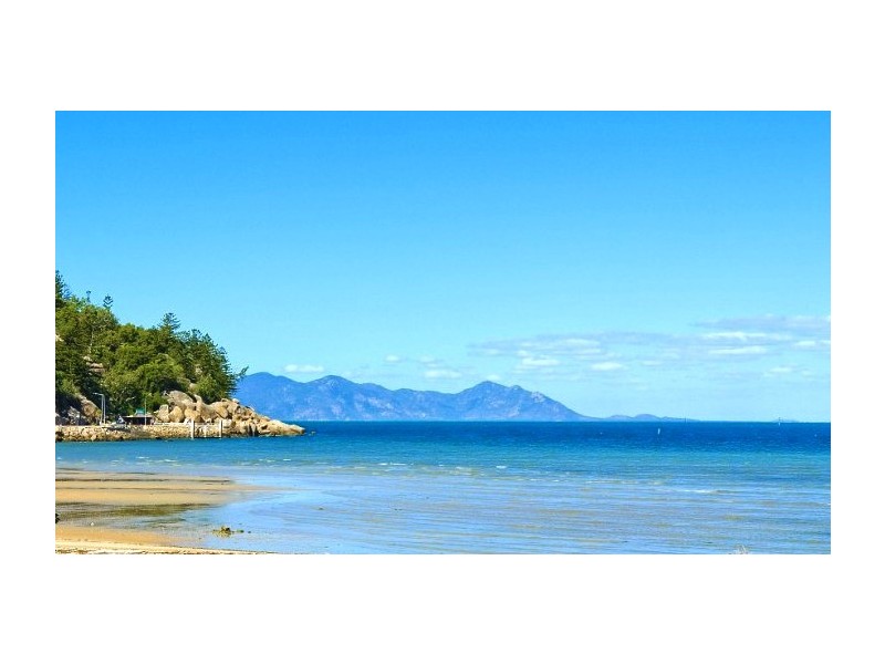 3/12 Marine Pde – Beachcomber from $100 p/n, Magnetic Island QLD 4819