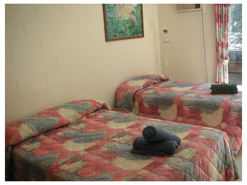 4/59 Hayles Avenue Arcadia from $110 p/n, Magnetic Island QLD 4819