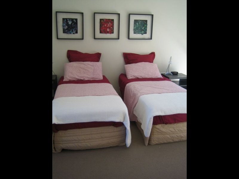 One Bright Point 2 Bedroom Garden from $195 p.n, Magnetic Island QLD 4819
