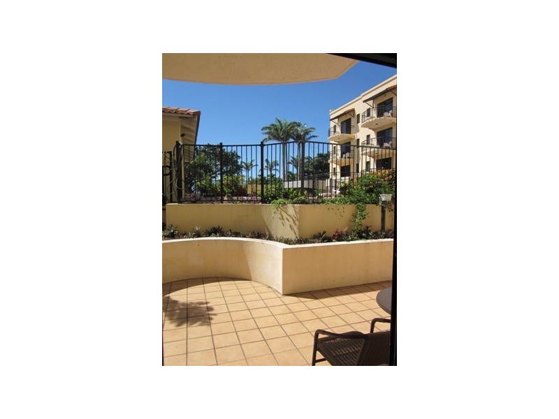 6/59-60 The Strand, North Ward QLD 4810