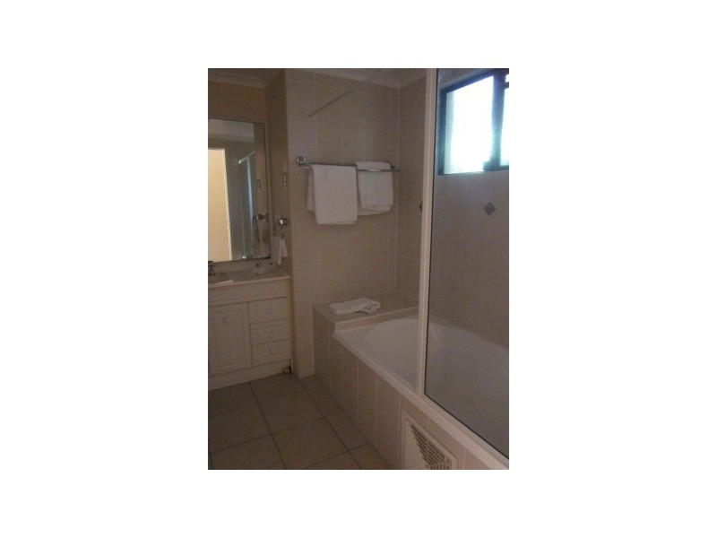 6/59-60 The Strand, North Ward QLD 4810