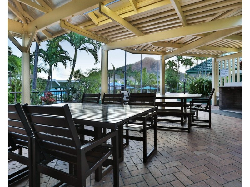 16/7 Hale Street, North Ward QLD 4810