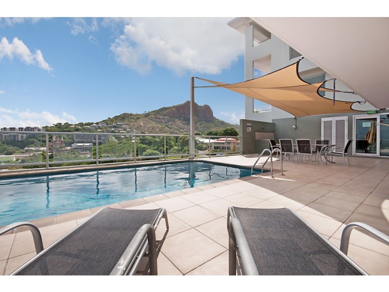 6/12-14 Hale Street, North Ward QLD 4810