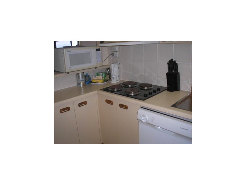 32/15 Hale Street, North Ward QLD 4810