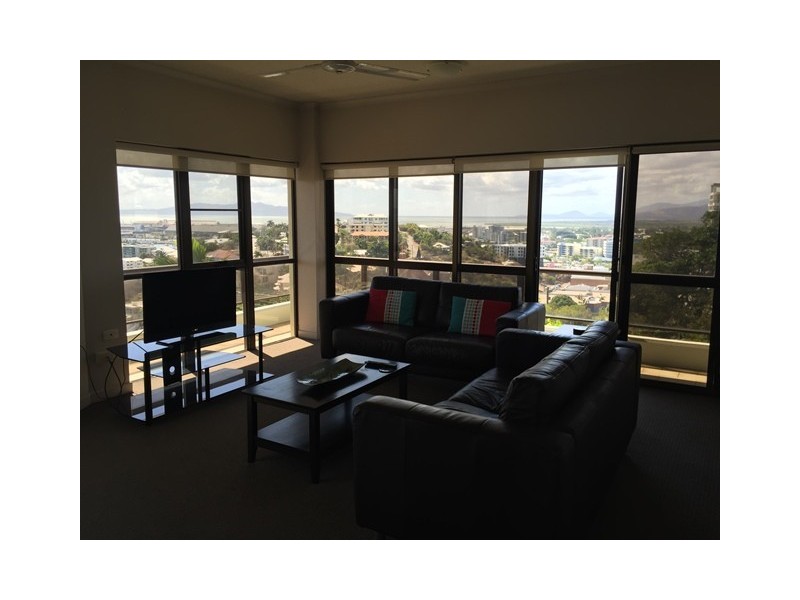 33/7 Hale Street, North Ward QLD 4810