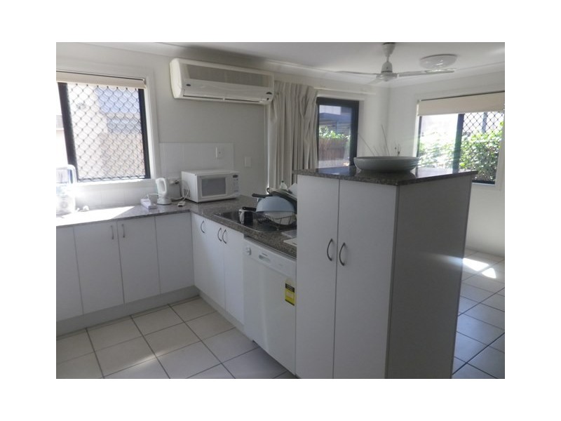 10/53-55 Kings Road, Hyde Park QLD 4812