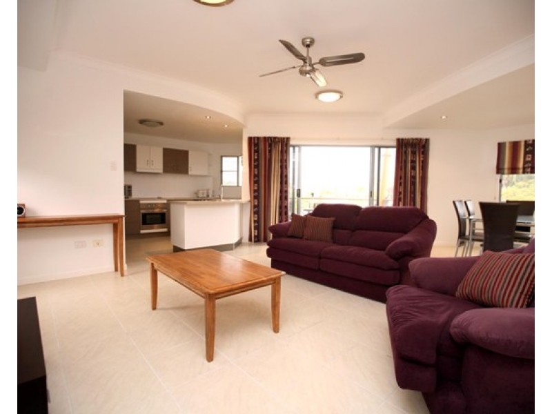 2/4 Ryan Street, Belgian Gardens QLD 4810