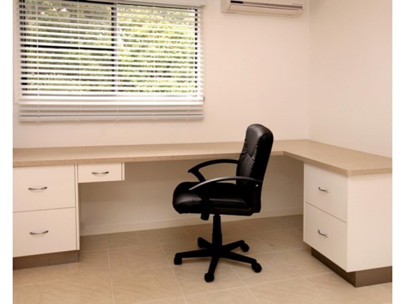 2/4 Ryan Street, Belgian Gardens QLD 4810