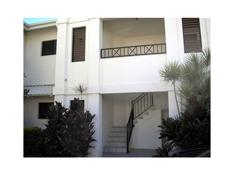 19/16 Sir Leslie Thiess Drive, Townsville City QLD 4810
