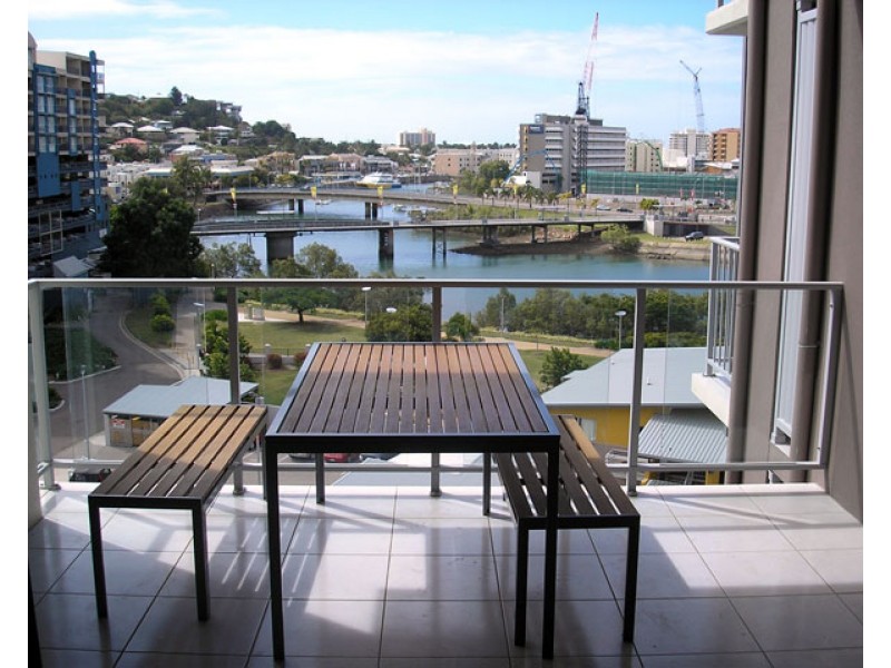 39/51-69 Stanley Street, Townsville City QLD 4810