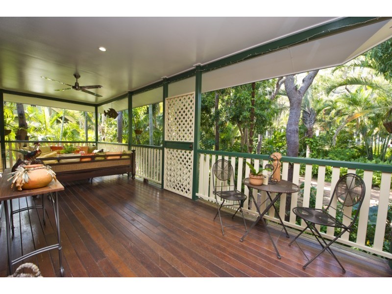 22 Grace Street, Nelly Bay, Magnetic Island QLD 4819