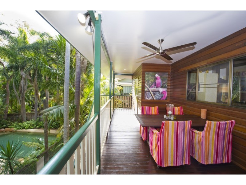 22 Grace Street, Nelly Bay, Magnetic Island QLD 4819