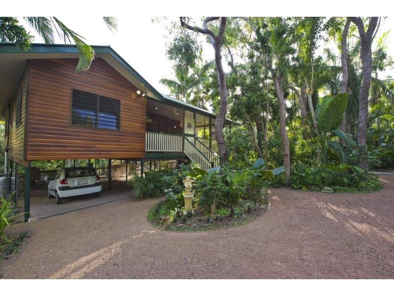 22 Grace Street, Nelly Bay, Magnetic Island QLD 4819