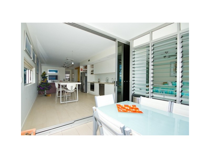 3201 One Bright Point 146 Sooning Street Nelly Bay, Magnetic Island QLD 4819