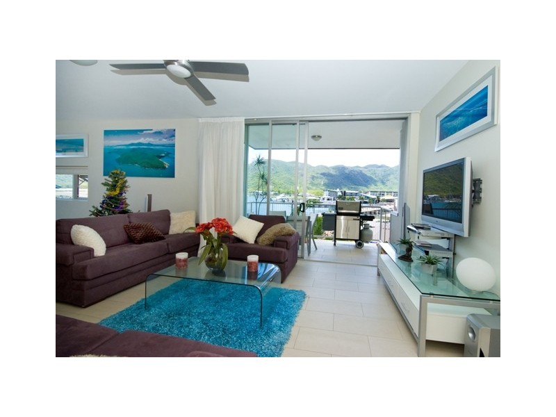 3201 One Bright Point 146 Sooning Street Nelly Bay, Magnetic Island QLD 4819
