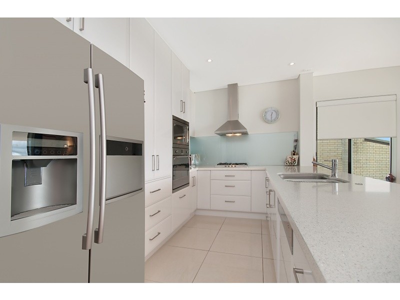 8/326 Stanley Street, North Ward QLD 4810