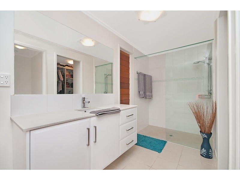 8/326 Stanley Street, North Ward QLD 4810