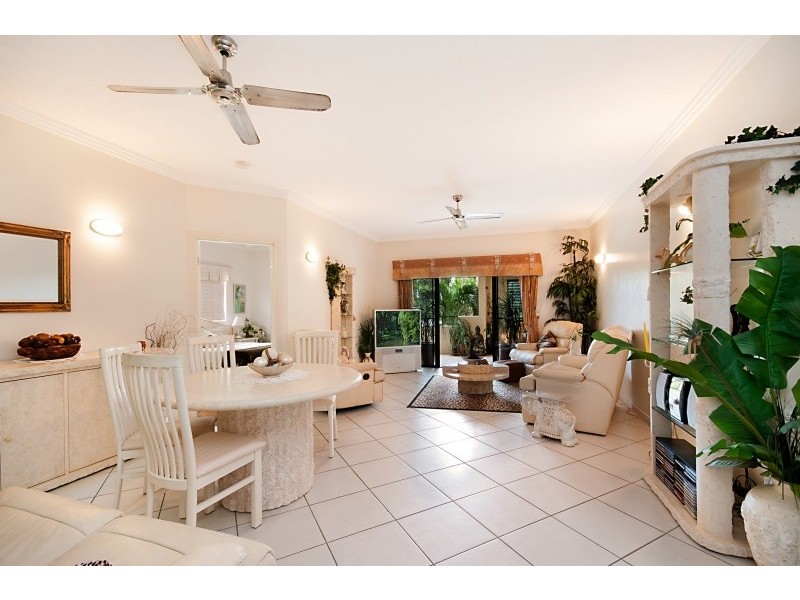 24/18-30 Sir Leslie Thiess Drive, Townsville City QLD 4810