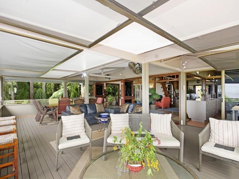 6 Henry Lawson Street  HORSESHOE BAY, Magnetic Island QLD 4819