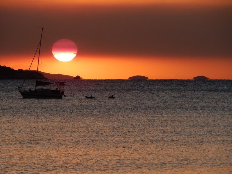 6 Henry Lawson Street  HORSESHOE BAY, Magnetic Island QLD 4819