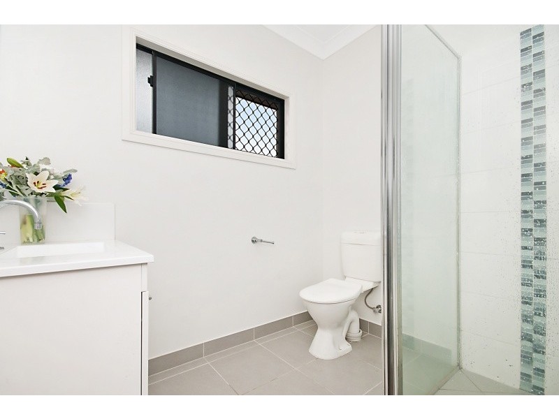 15 Parklands Drive, Mount Louisa QLD 4814