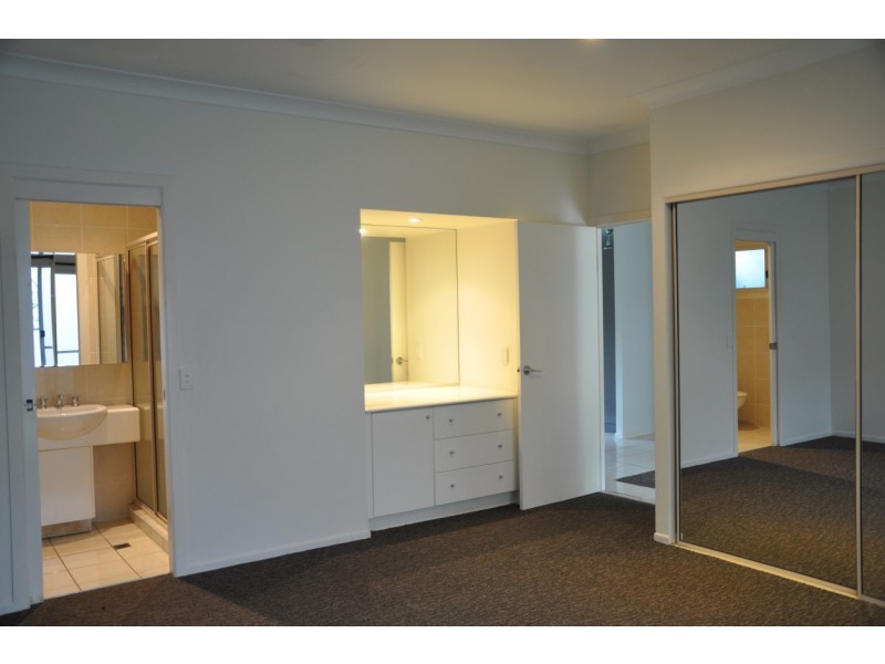 28 The Grove  Nelly Bay, Magnetic Island QLD 4819