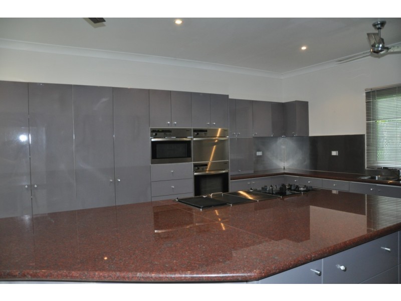 28 The Grove  Nelly Bay, Magnetic Island QLD 4819