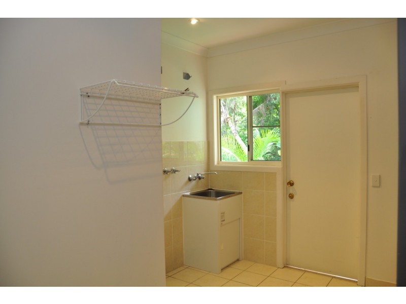 28 The Grove  Nelly Bay, Magnetic Island QLD 4819