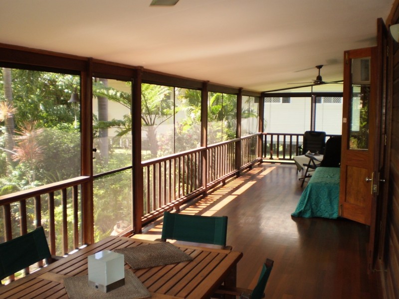 27 Birt Street  Picnic Bay, Magnetic Island QLD 4819